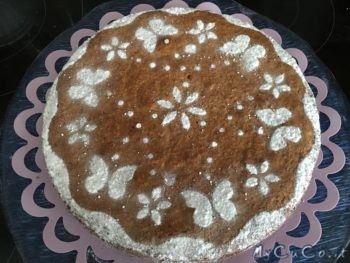 Torta al grano saraceno e nocciole