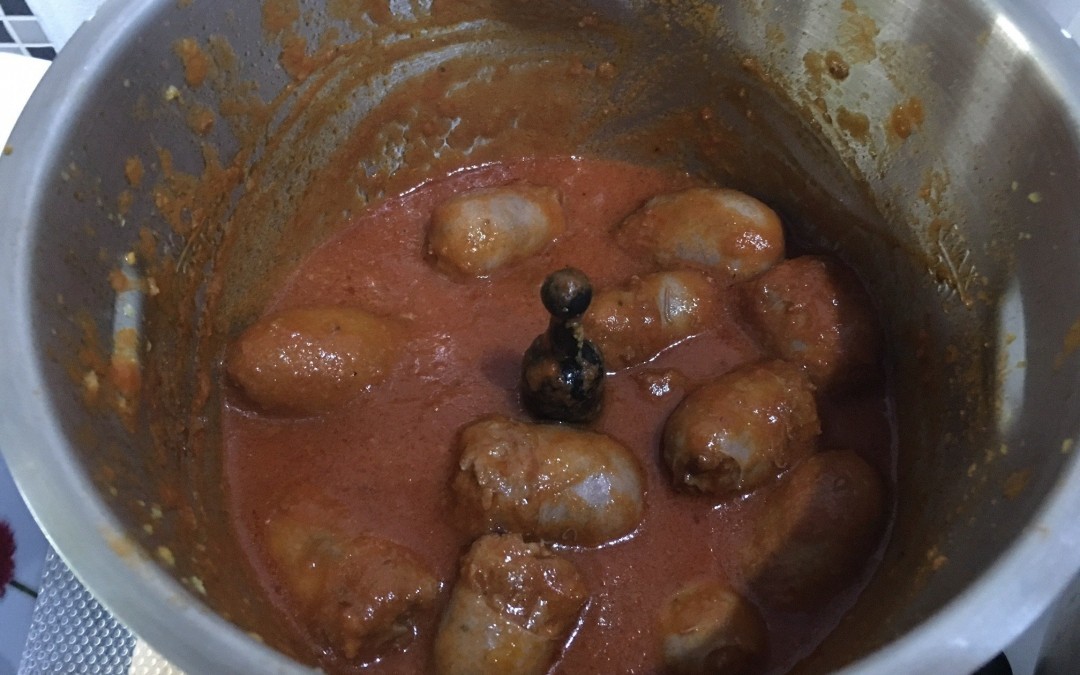 Sugo con salsicce, condimento per polenta con il CuCo